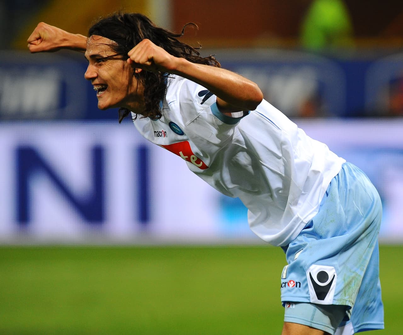 Edinson Cavani, delantero uruguayo, es el cuarto máximo realizador del Napoli.