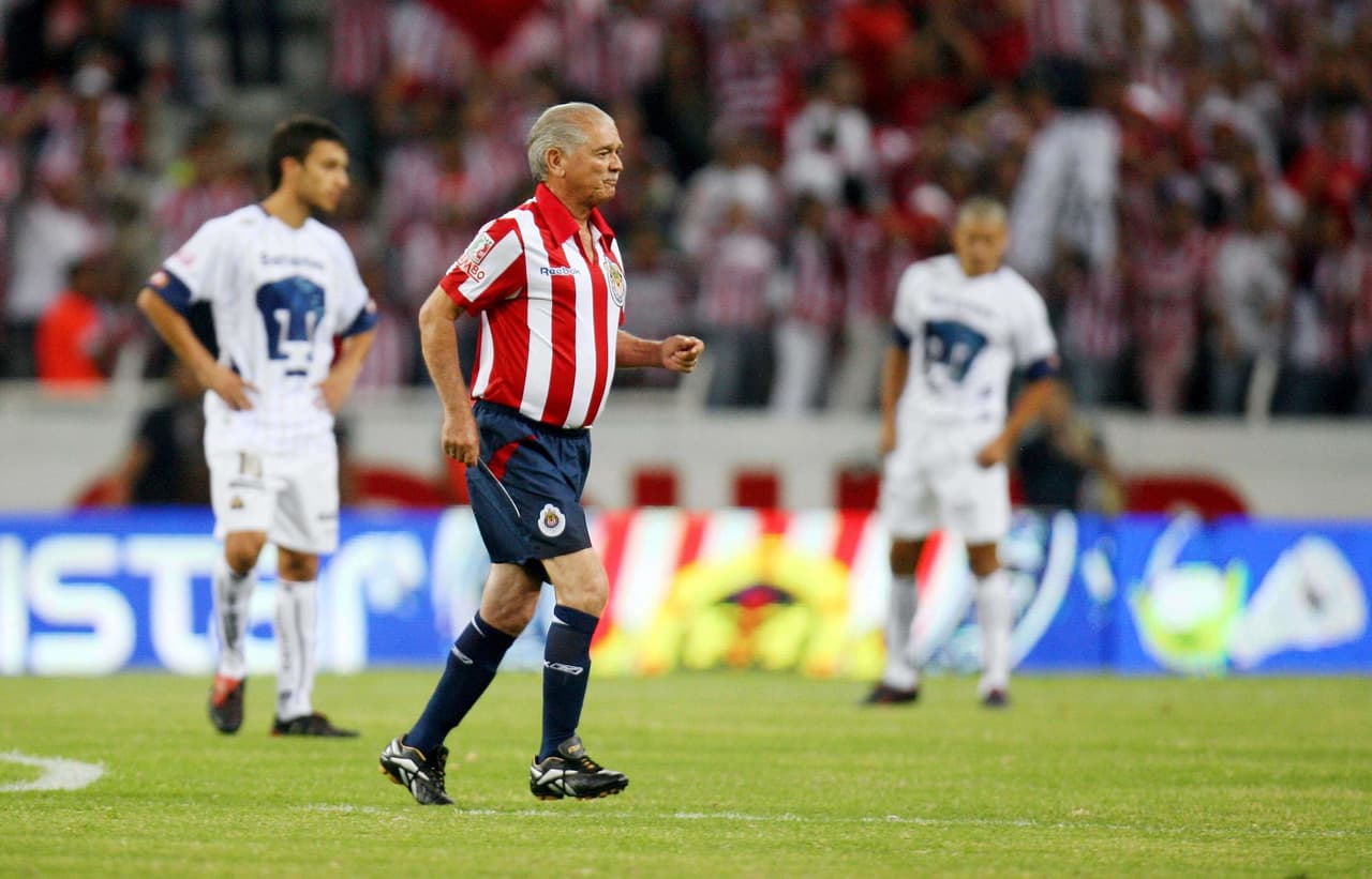 Se trata de la supremacía más grande en la historia del fútbol mexicano, Chivas se ha convertido en un rival invencible para los felinos cada que el encuentro se lleva a cabo en la casa de los rojiblancos.