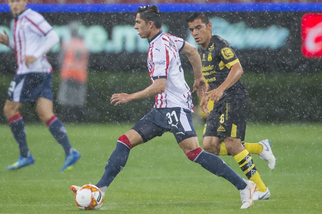 Aún así, el comienzo tuvo al local como protagonista gracias a su iniciativa.