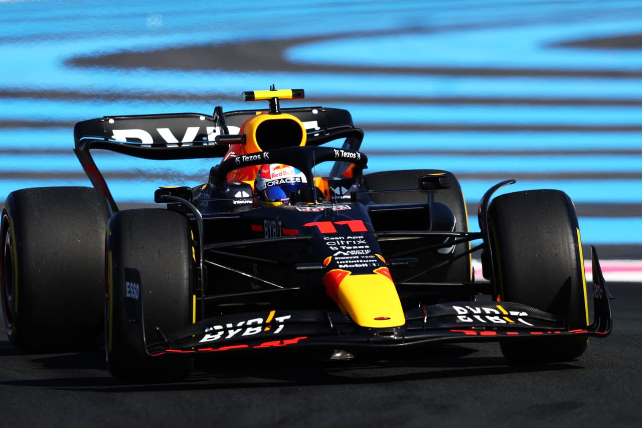 Checo tras su trompo: "No me encuentro del todo cómodo con el coche"