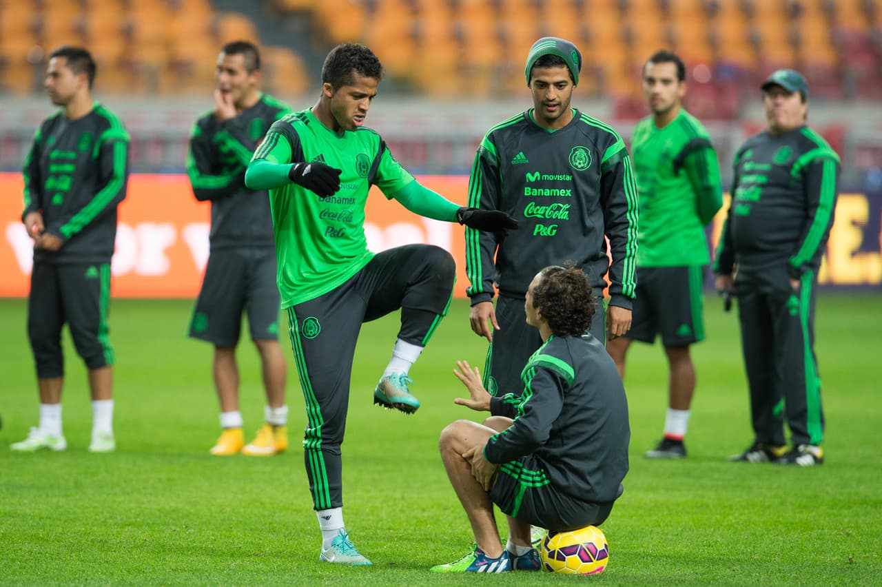 El reto de Ferretti con su primera convocatoria será mantener la calma y tranquilidad de elementos consagrados con la selección. El técnico deberá de ser convincente al momento de hablar con elementos como Guardado, Vela o Gio.