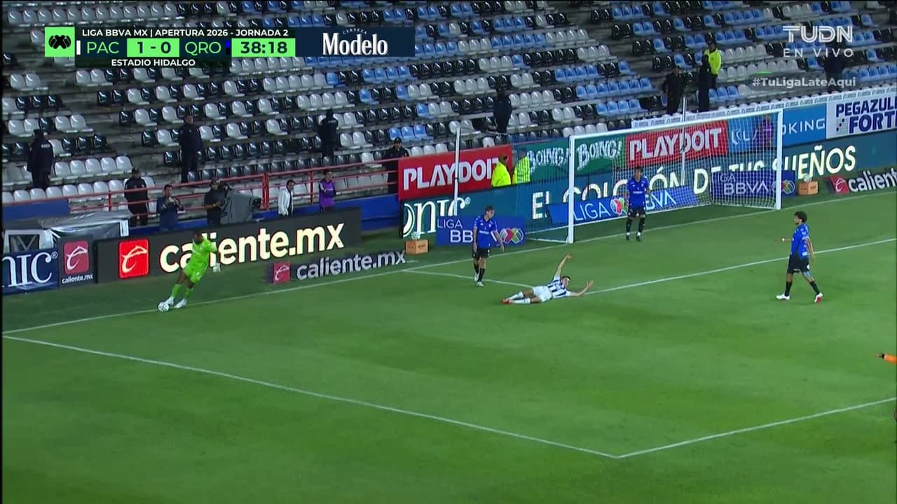 ¡TIRO ATAJADO! disparo por Oussama Idrissi.