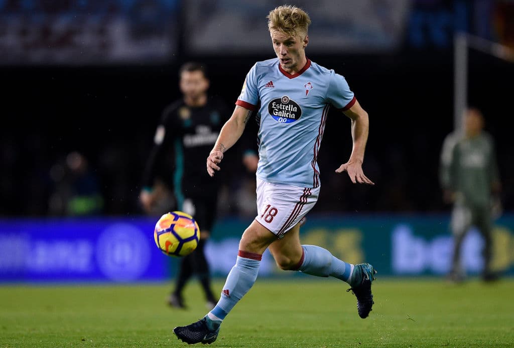 El atacante Daniel Wass, procedente del Celta de Vigo, ya fue anunciado como nuevo jugador del Valencia de España, tras ficharlo por 6.5 millones de euros.