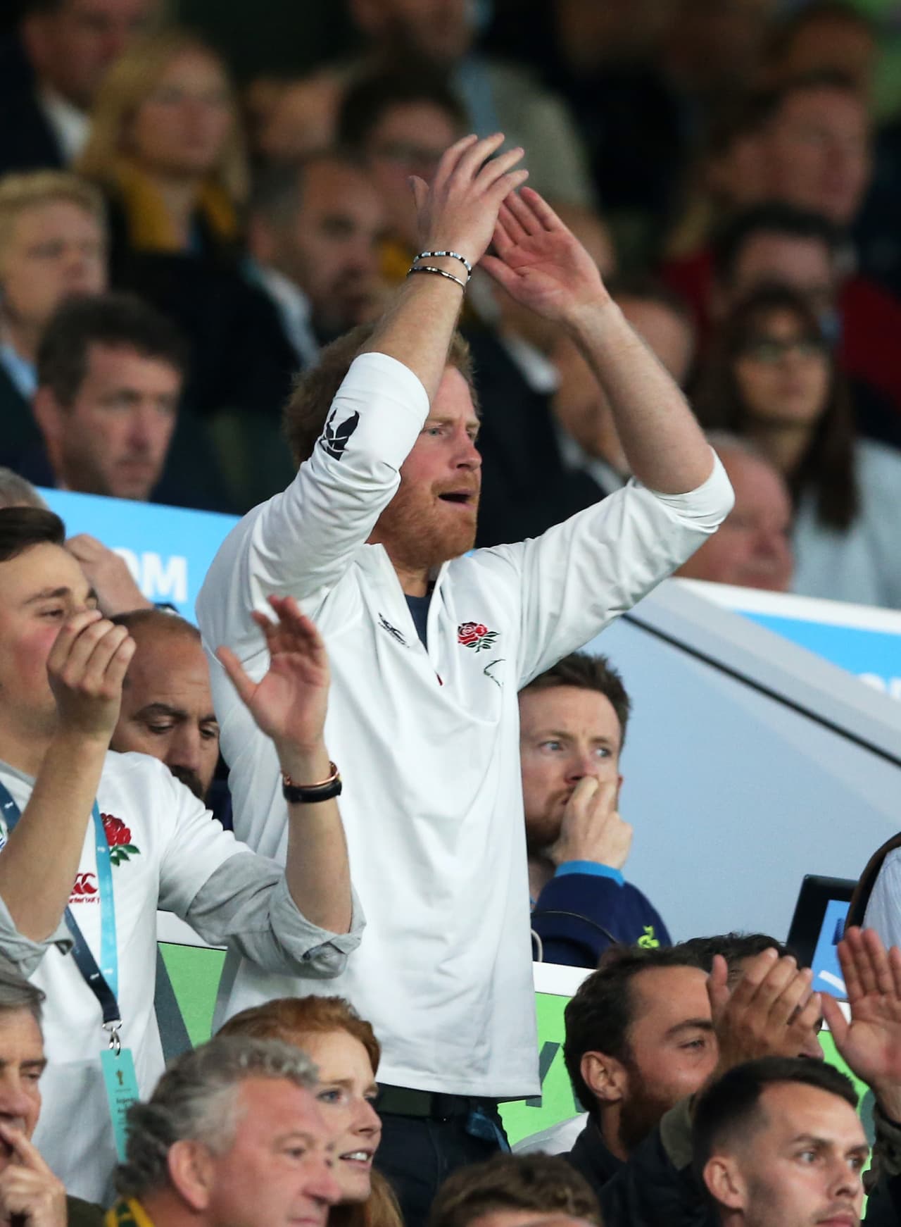 Es muy común verlo en los partidos del equipo desde la tribuna, apoyando.