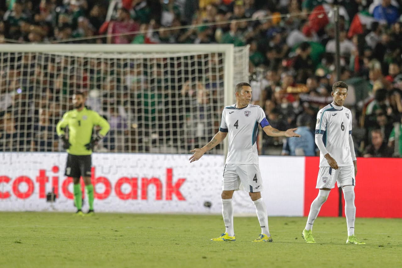 De acuerdo con un reporte del diario 
<b><i>Nuevo Herald</i></b>, López (4) desapareció luego de la presentación de Cuba en la Copa Oro ante México. Según el diario de Miami, los directivos de la Federación de Cuba y el técnico eludieron el tema., prefirieron no hablar al respecto.