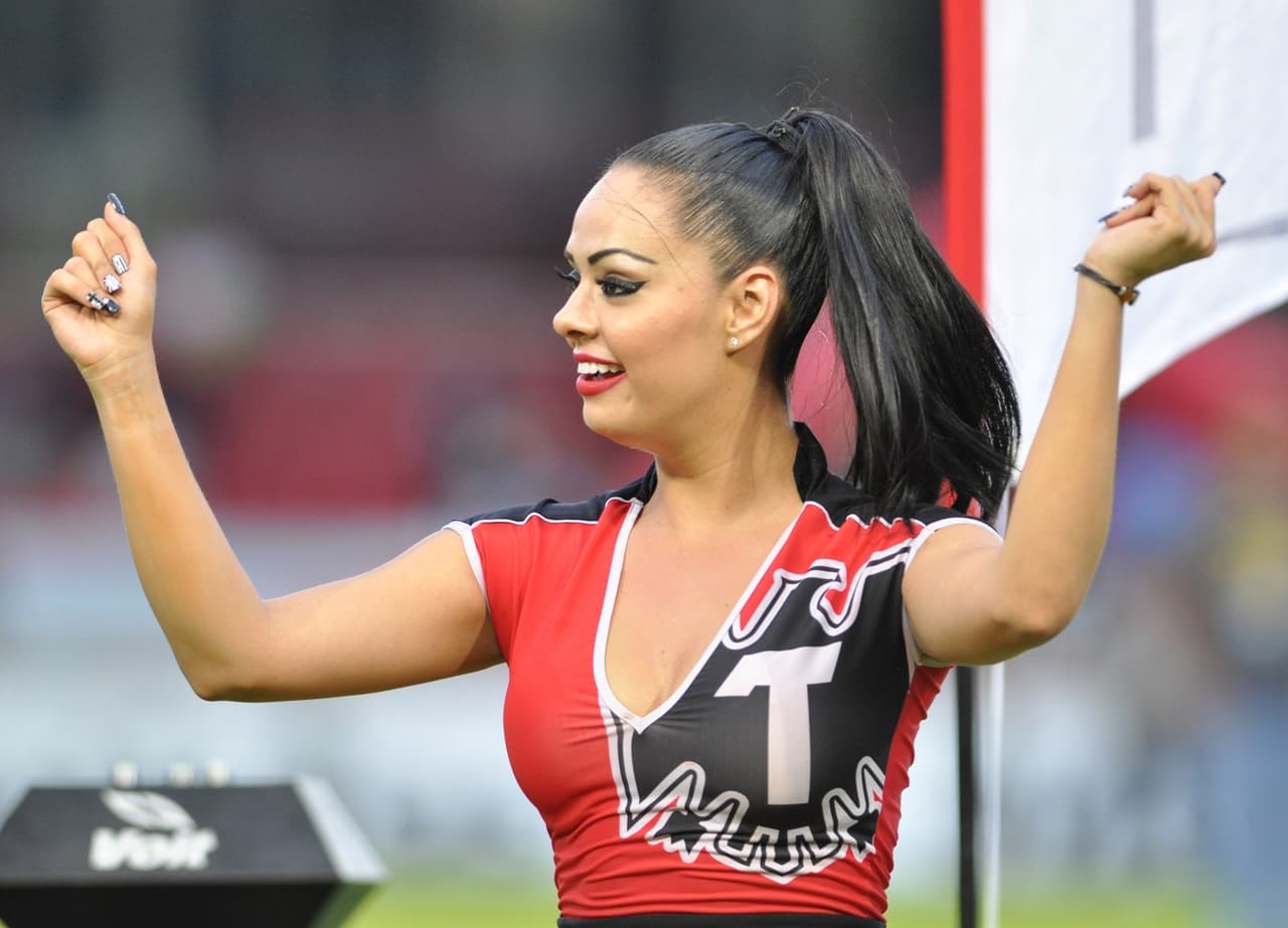 La belleza de las porristas en la fecha 7