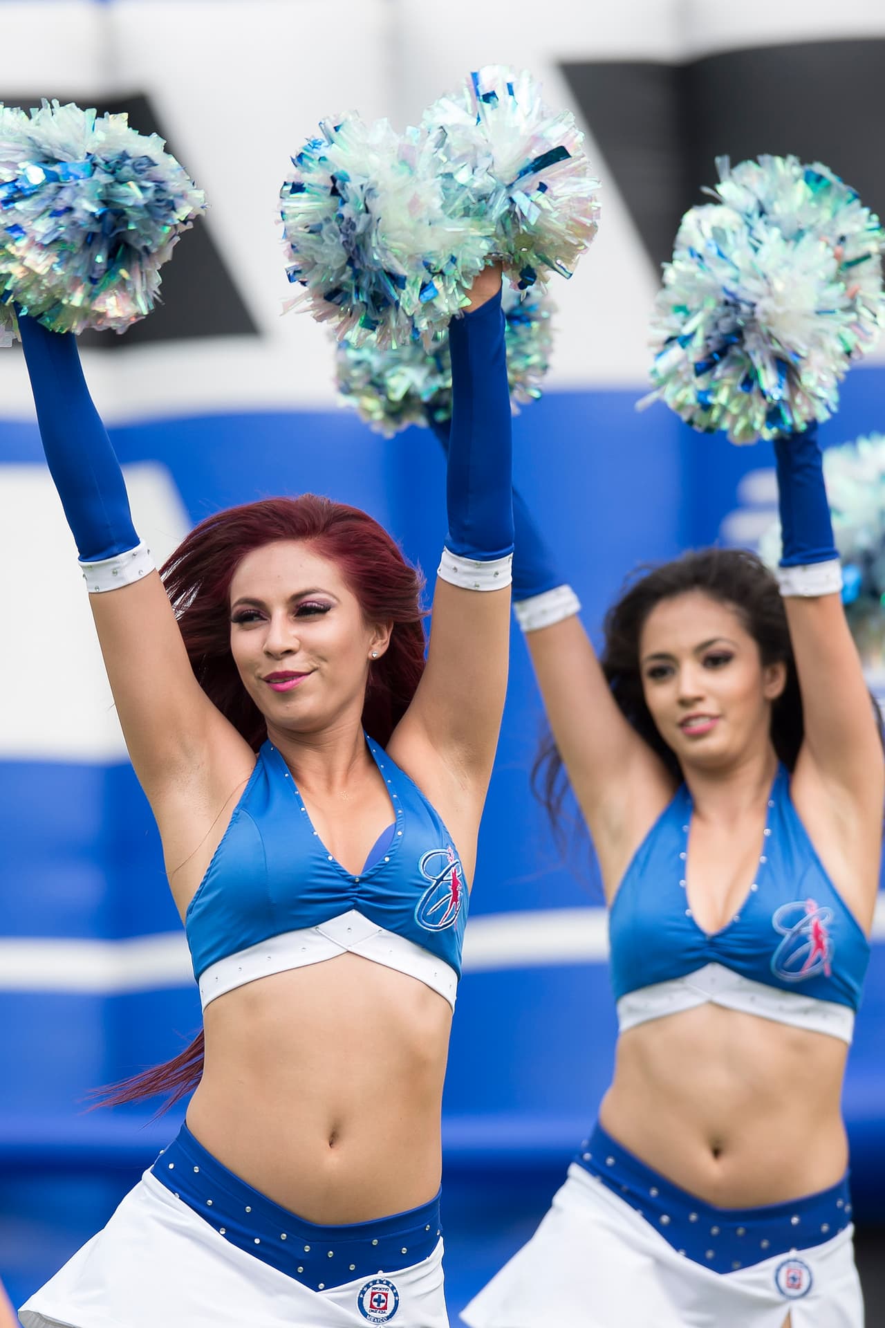 La belleza de las porristas en la fecha 7