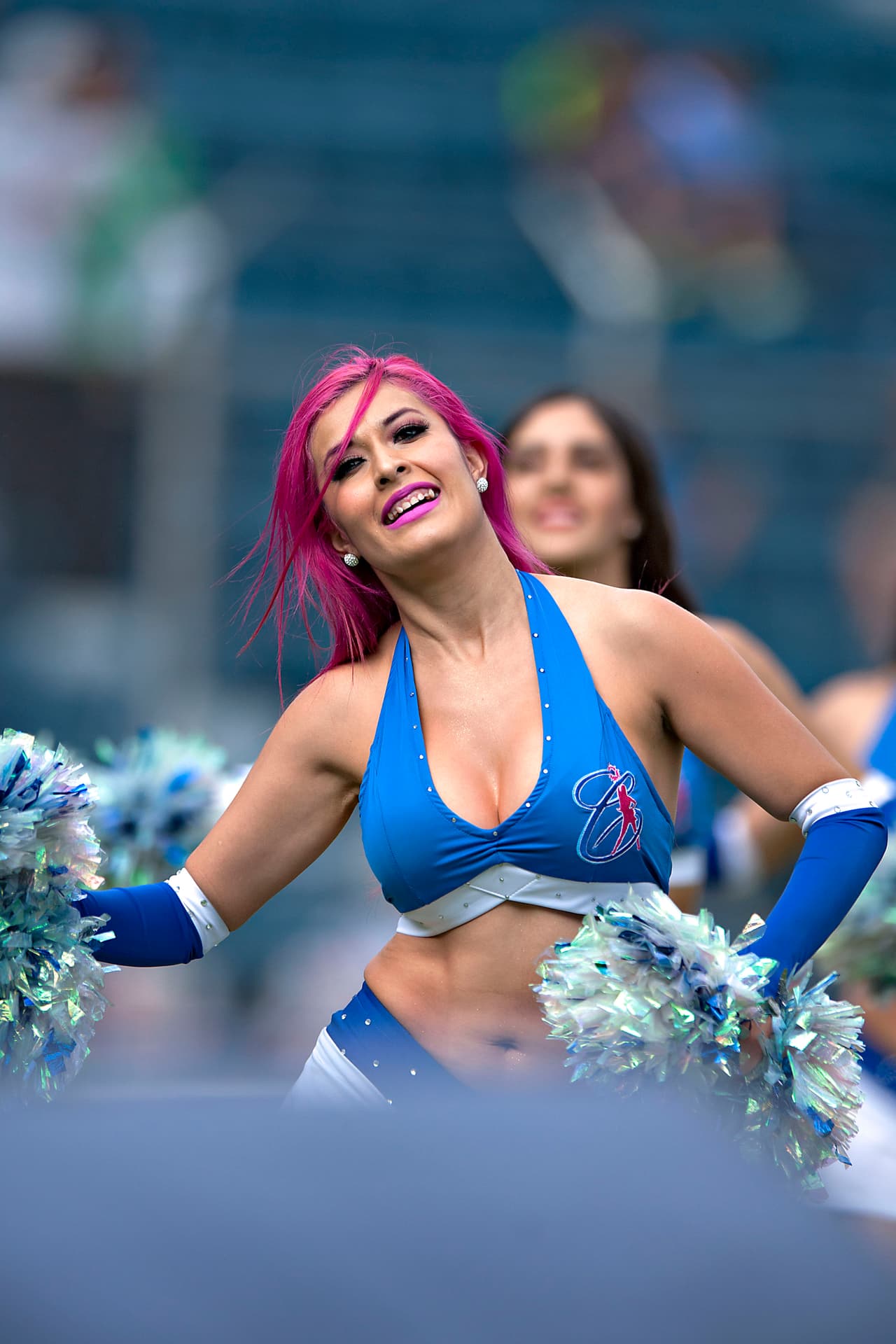 La belleza de las porristas en la fecha 7