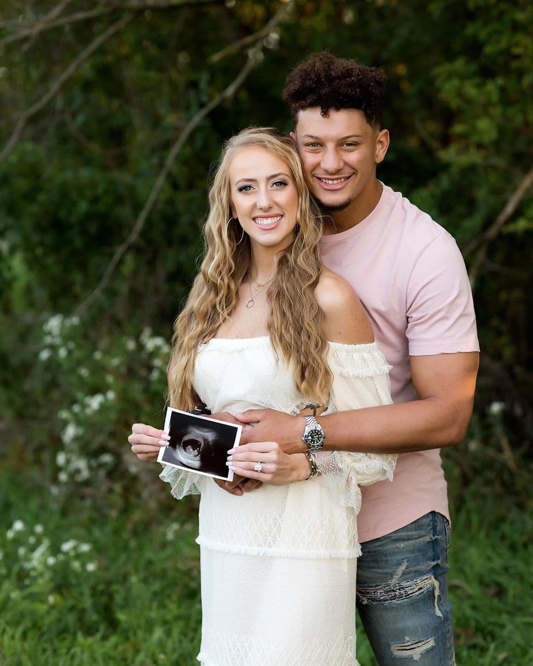 Patrick Mahomes da a conocer que será papá