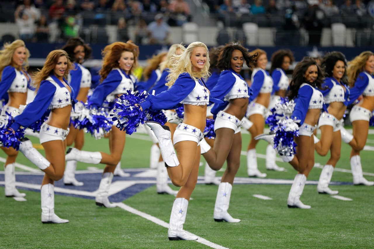 Cada una de ellas deleitó a los fans de la NFL con su belleza y carisma, checa las mejores tomas de las cheerleaders de la NFL en la Semana 12.