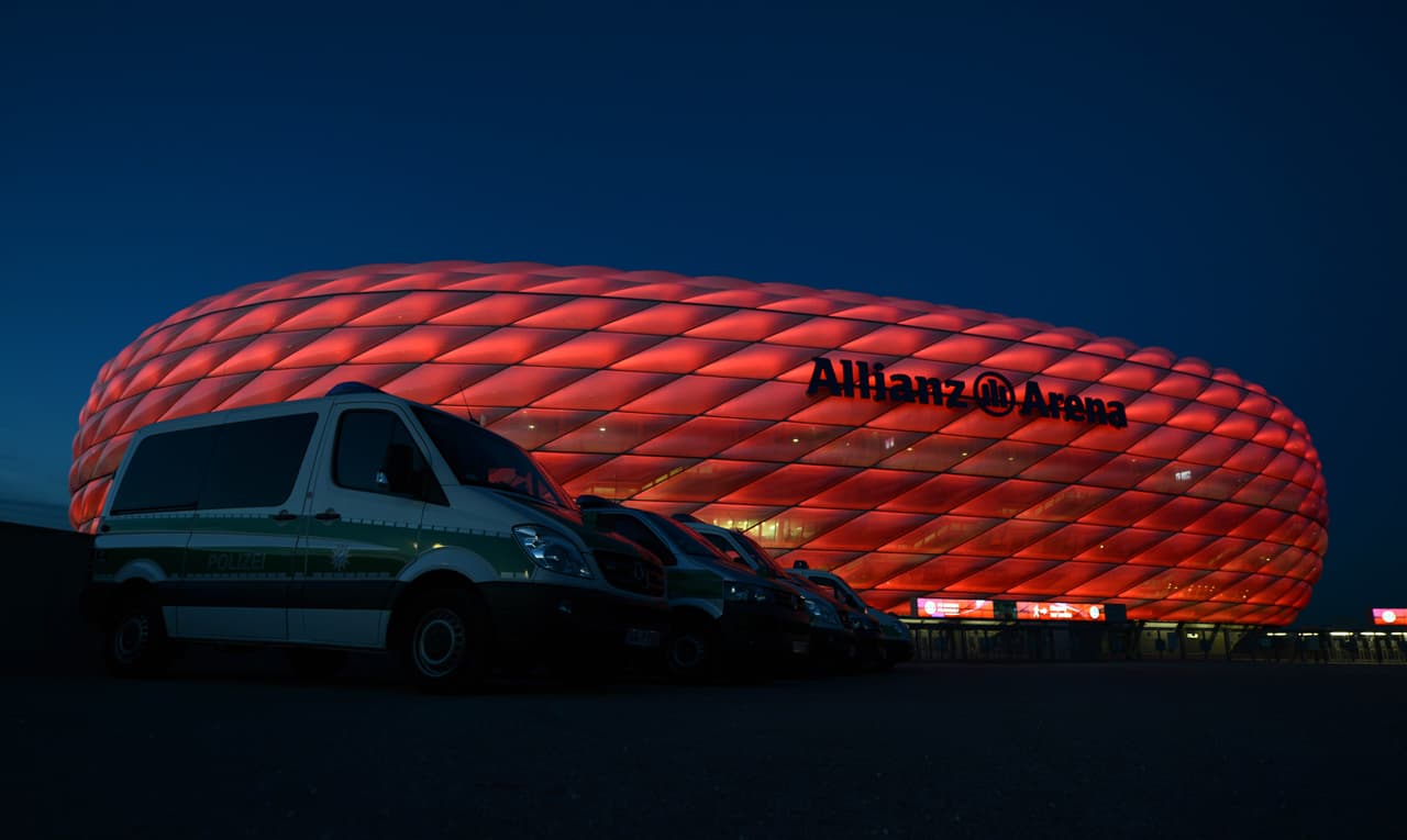 En Alemania el Alinaz Arena lució espectacular para un Bayern Munich que no defraudó.