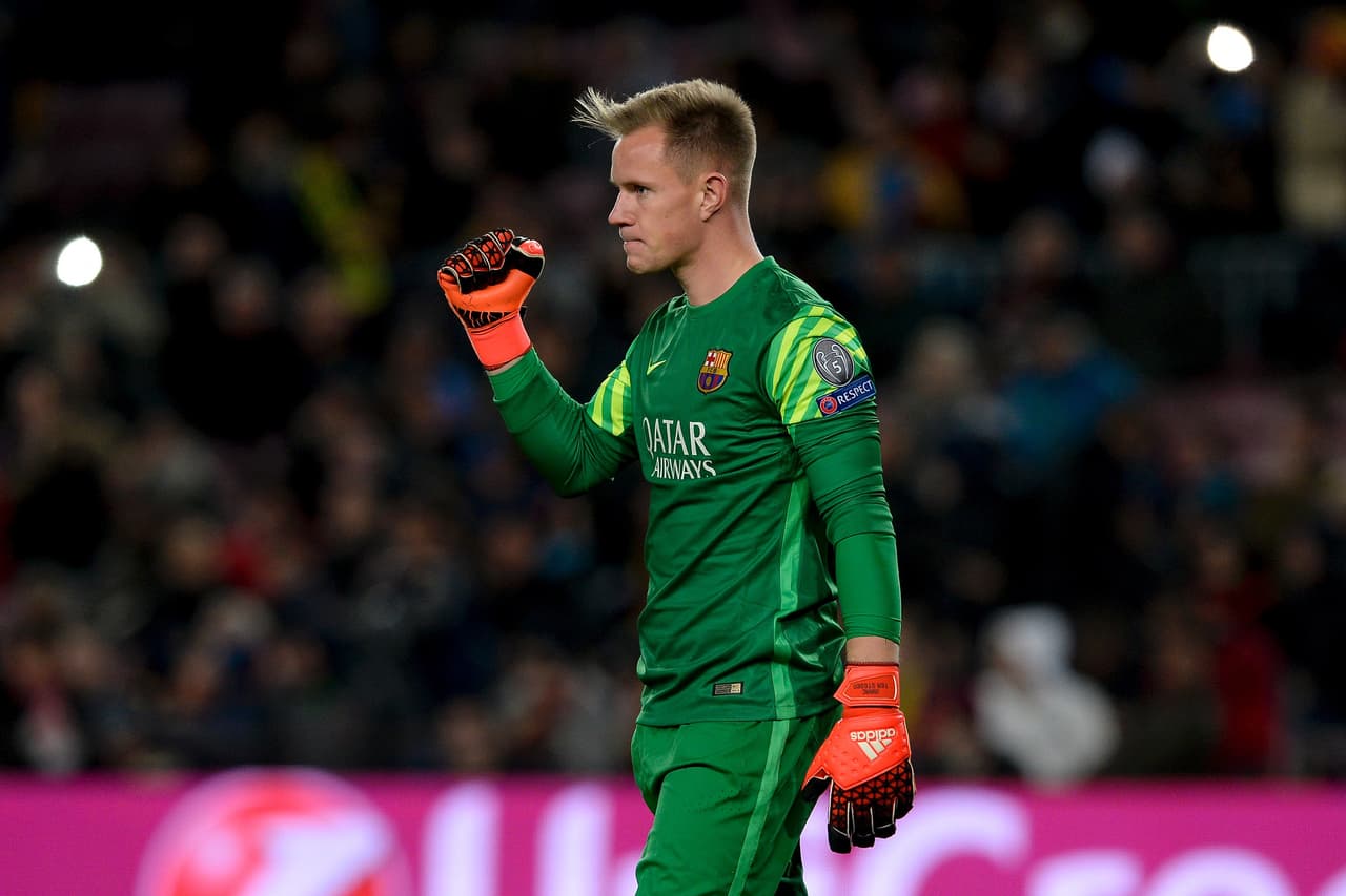 El portero de Barcelona, Andre ter Stegen, no pudo irse limpio y se llevó un gol en contra al final del encuentro que hizo más decorosa la derrota de 'La Loba'.