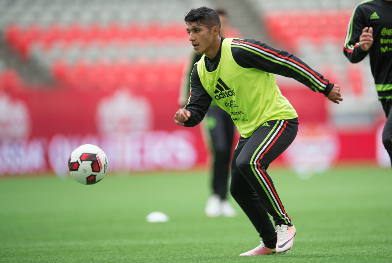 El volante Cándido Ramírez dejó a todos con la boca abierta por su llamado con el Tri, ya que tenía pocos minutos y bagaje en la Liga MX. Con México jugó contra El Salvador en Eliminatorias y ante Senegal en amistoso.