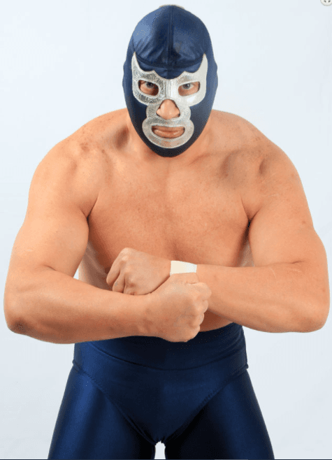 “Blue Demon Jr. es un ícono cultural mexicano y estamos ansiosos por presentarlo a nuestros televidentes”, dijo Rafael García, vicepresidente de Desarrollo de Disney Branded Television.