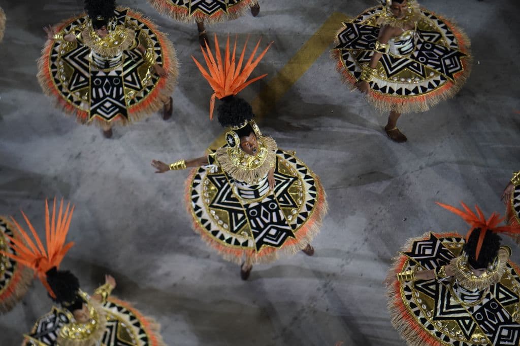 Con una crisis sanitaria agudizada por retrasos en la vacunación, más de 660,000 personas murieron de covid en Brasil, 
<a href="https://www.univision.com/noticias/edicion-digital/se-cumplen-dos-anos-de-la-pandemia-del-coronavirus-cual-es-la-situacion-actual-en-estados-unidos-video">una cifra superada solo por Estados Unidos</a>.