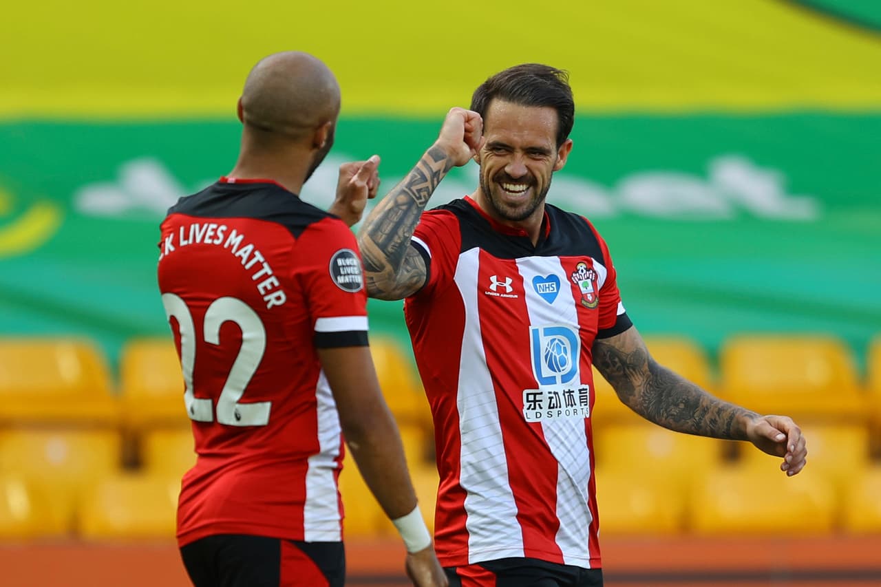 El imponente y sepulcral silencio en el Carrow Road presagiaba un fatal destino para los locales.