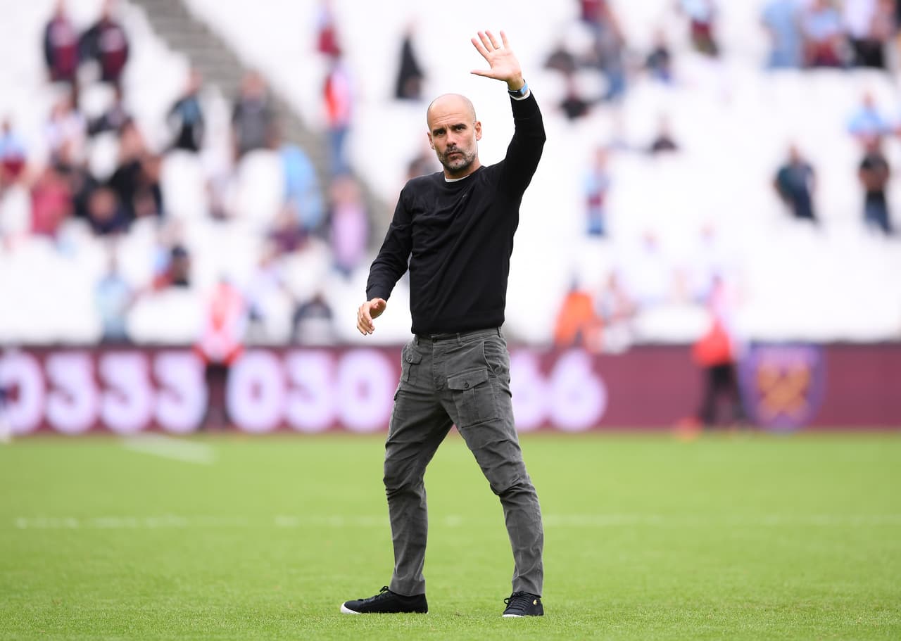 Manchester City venció 5-0 al West Ham con hat-trick de Raheem Sterling. Chicharito jugó 25 minutos con los Hammers.