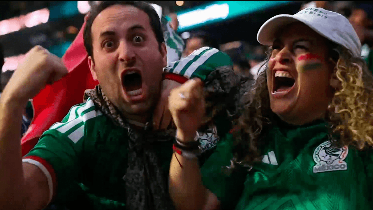 El épico color de David Faitelson previo al México vs. Inglaterra