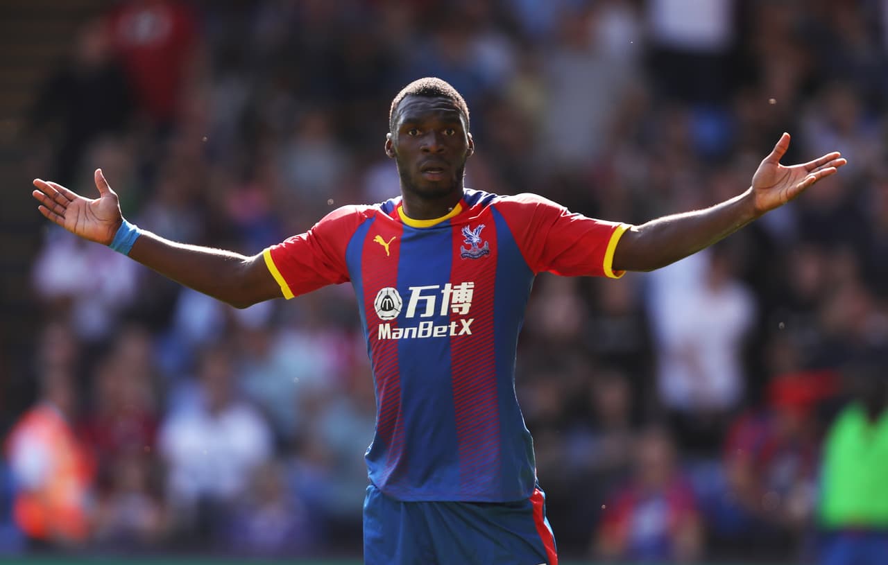 Christian Benteke en Crystal Palace (2016), fichado por 31 millones 200 mil euros, unos 35 millones de dólares.