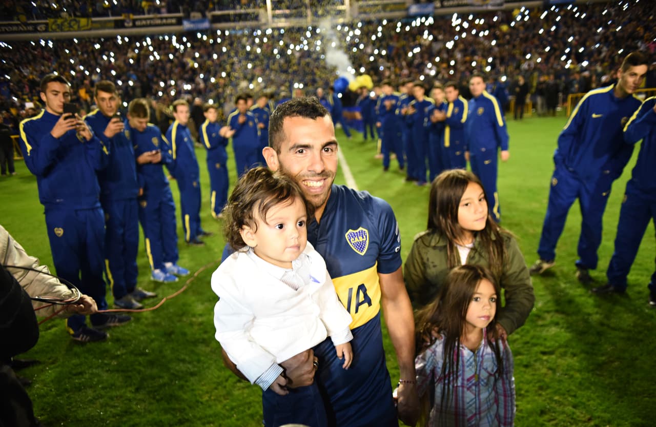 ‘El Apache’ es un ídolo en Boca y solamente le falta ganar una Libertadores más (tiene la del 2003) para retirarse por todo lo alto.