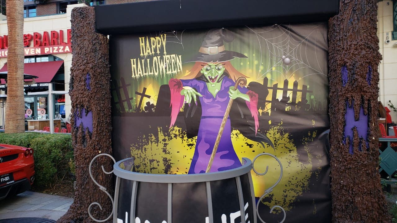 Así se vive la celebración de Halloween en Las Vegas en la semana de la pelea entre el 'Canelo' Álvarez y Kovalev.