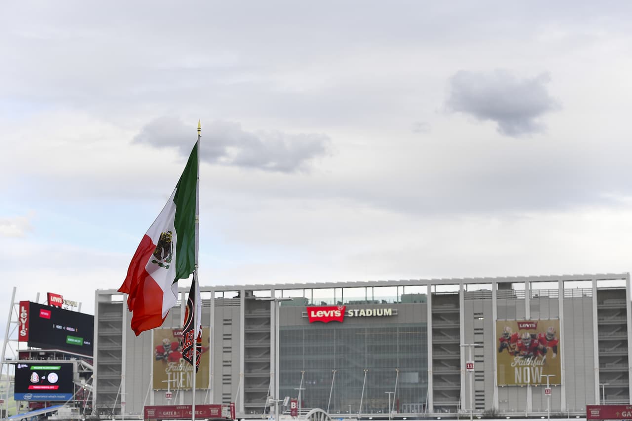 Así se vivió el color previo al partido amistosos internacional entre las selecciones de México y Paraguay en la casa de los San Francisco 49ers, el Levi's Stadium, en Santa Clara, California.