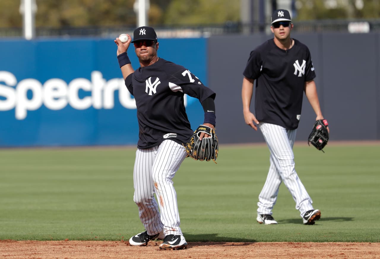 "Lo necesario del día a día, la mentalidad. Aquí hay un ambiente que debo asimilar y aplicar en mi carrera en el fútbol americano", añadió el quarterback.