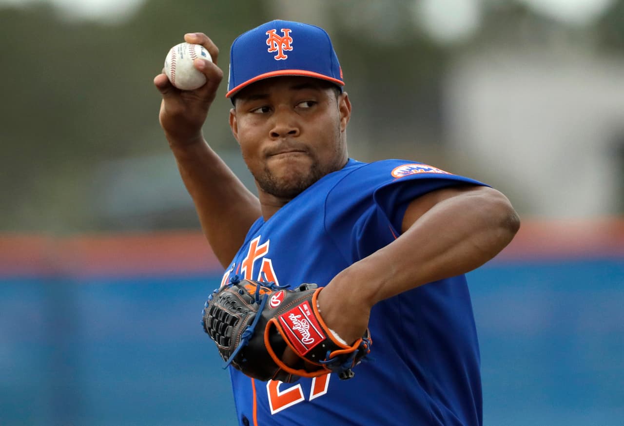 El relevista dominicano Jeurys Familia firma con los Mets por 3 años y $30 millones