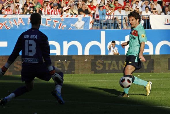Al argentino Lionel Messi se le ha hecho costumbre anotar desde los primeros minutos de los juegos y al 13' lo hizo una vez más.
