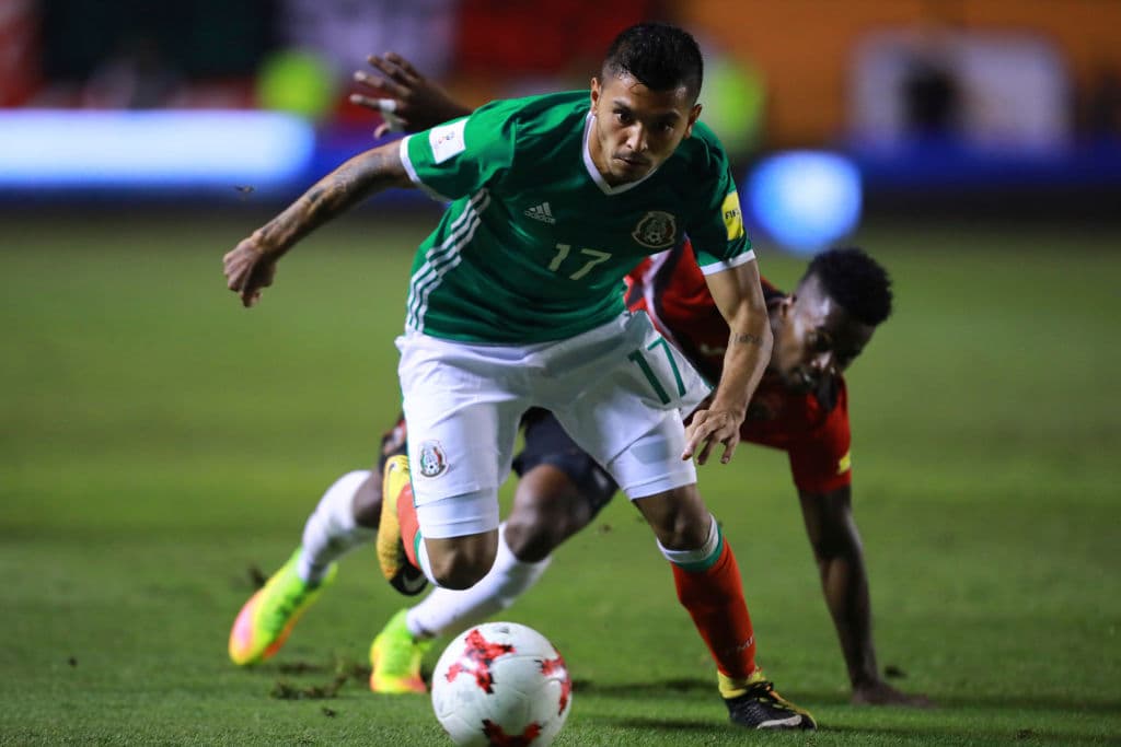 Corona, que fue parte del grupo final en el Mundial de Rusia 2018, adujo a motivos personales su ausencia con México en el certamen.