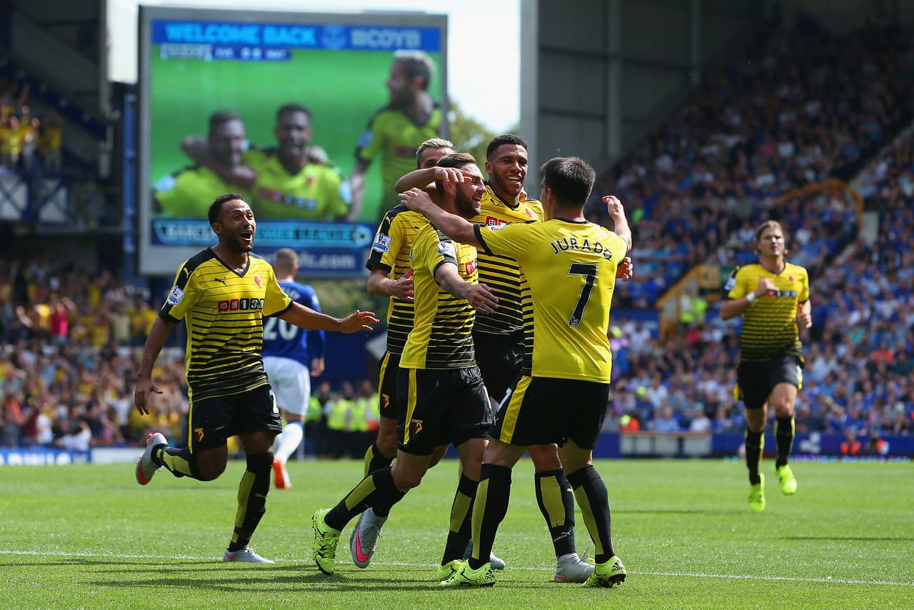 Jugó tres partidos de Premier League y metió gol en su debut ante el Everton de visita en Goodison Park.