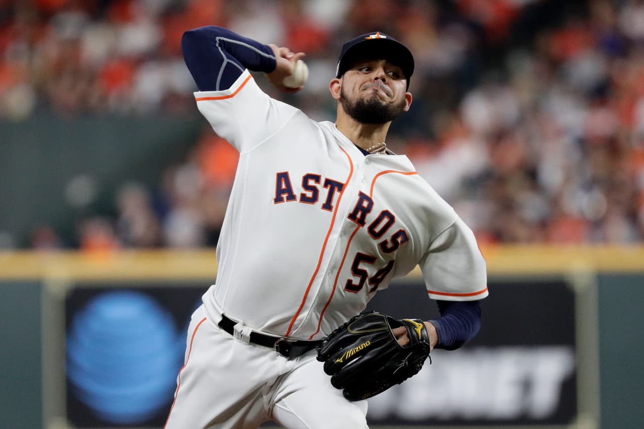 El cerrador mexicano de los Astros, Roberto Osuna, tuvo una aparición muy eficaz en la octava y novena entradas.