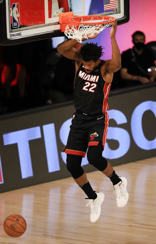 Milwaukee Bucks, cerca de ser barridos por el Heat