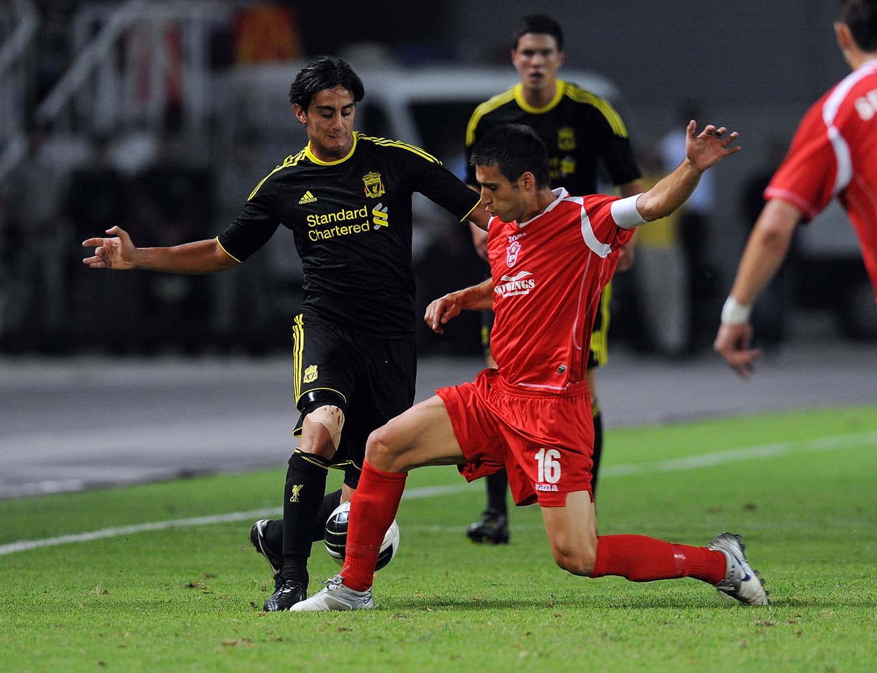 Es la casa de clubes de la ciudad como el FK Vardar y el FK Rabotnick y ya ha recibido partido de la Europa League.