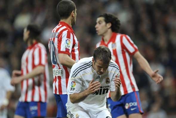 Casi después del gol 'colchonero', los madridistas se hicieron del dominio del juego pero no lograban el empate.