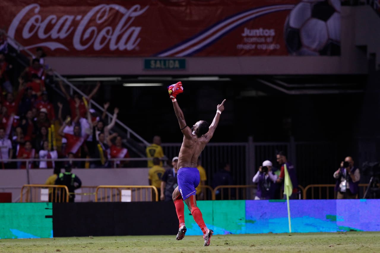 ¡Costa Rica está en el Mundial! Con gol de último minuto los ticos aseguraron matemáticamente su lugar en Rusia 2018.