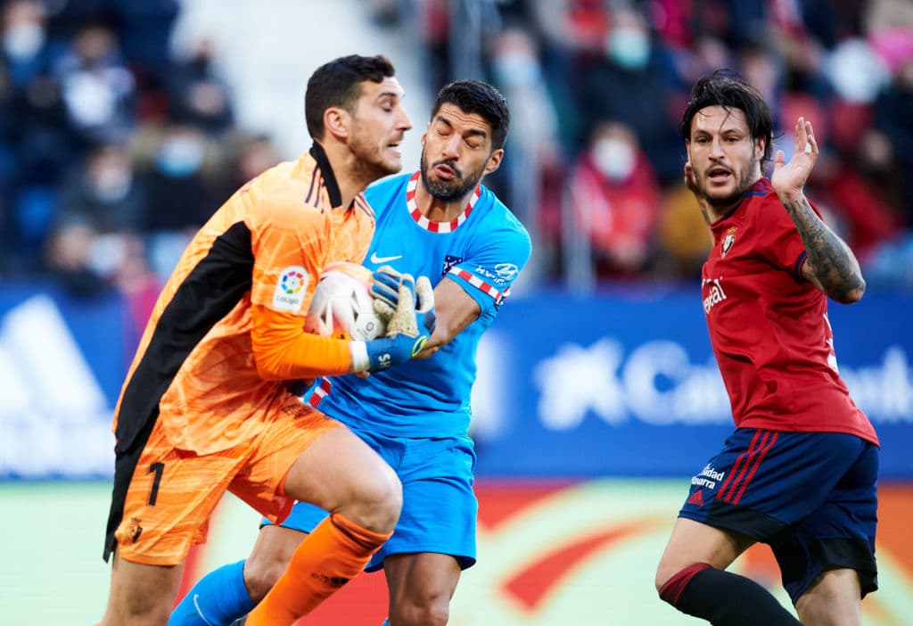 Atlético de Madrid vulve a mostrar lo temible que es su plantilla y vencen al Osasuna 0-3 en el arranque de la jornada 25 del futbol español.