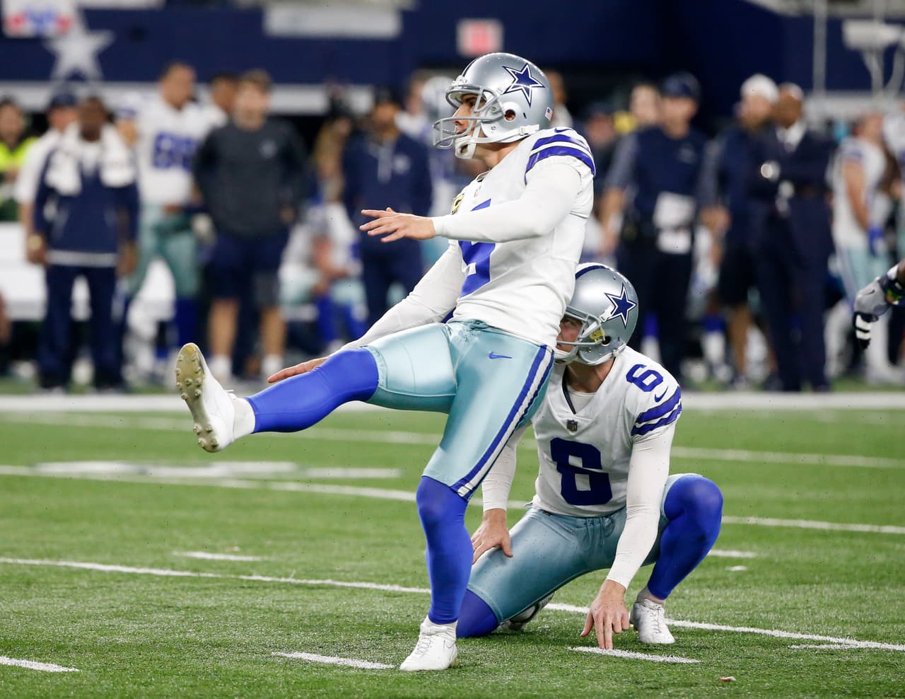Los 12 puntos de los Cowboys llegaron mediante 4 goles de campo de Dan Bailey. Bailey concretó una patada de 51 yardas aunque también falló par de intentos en el encuentro.