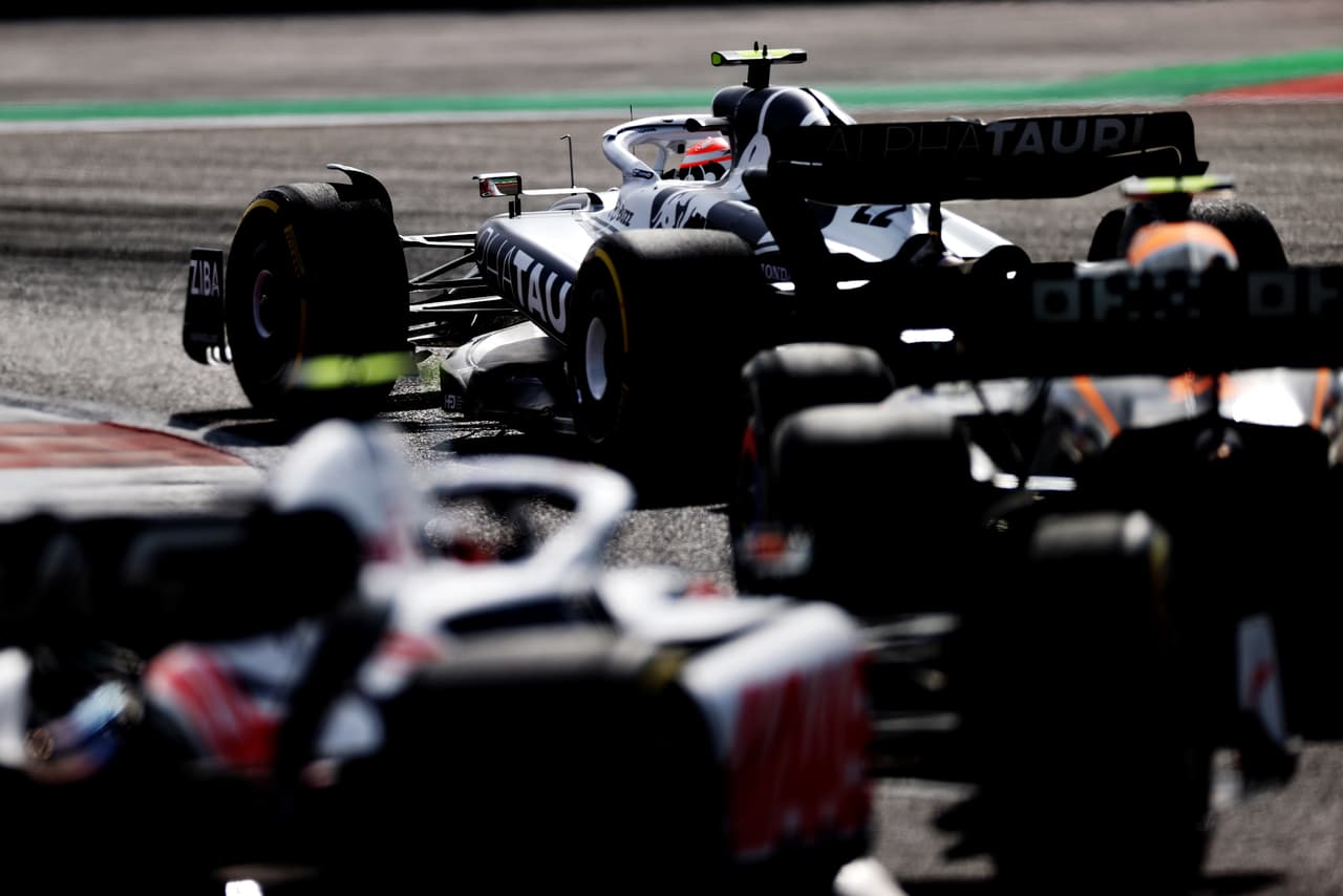 Brad Pitt, Pharrell Williams y Ed Sheeran atestiguaron el triunfo de Red Bull en el GP de Estados Unidos.