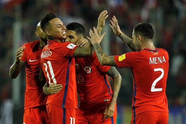 Chile sufrió para vencer a Ecuador y regresa a zona de calificación directa rumbo a Rusia