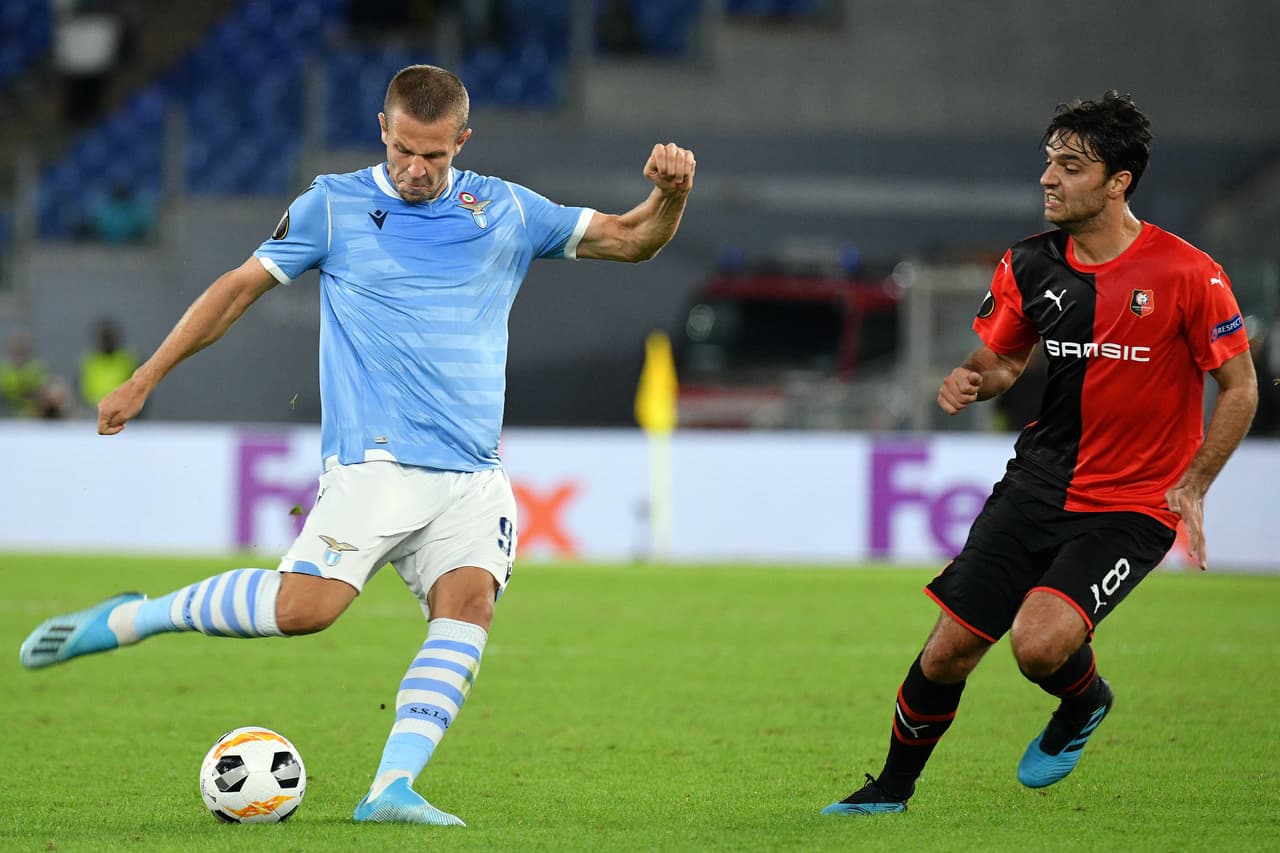 Voltereta de la Lazio al Rennes en casa con goles de Milinkovic-Savic y Ciro Immobile.