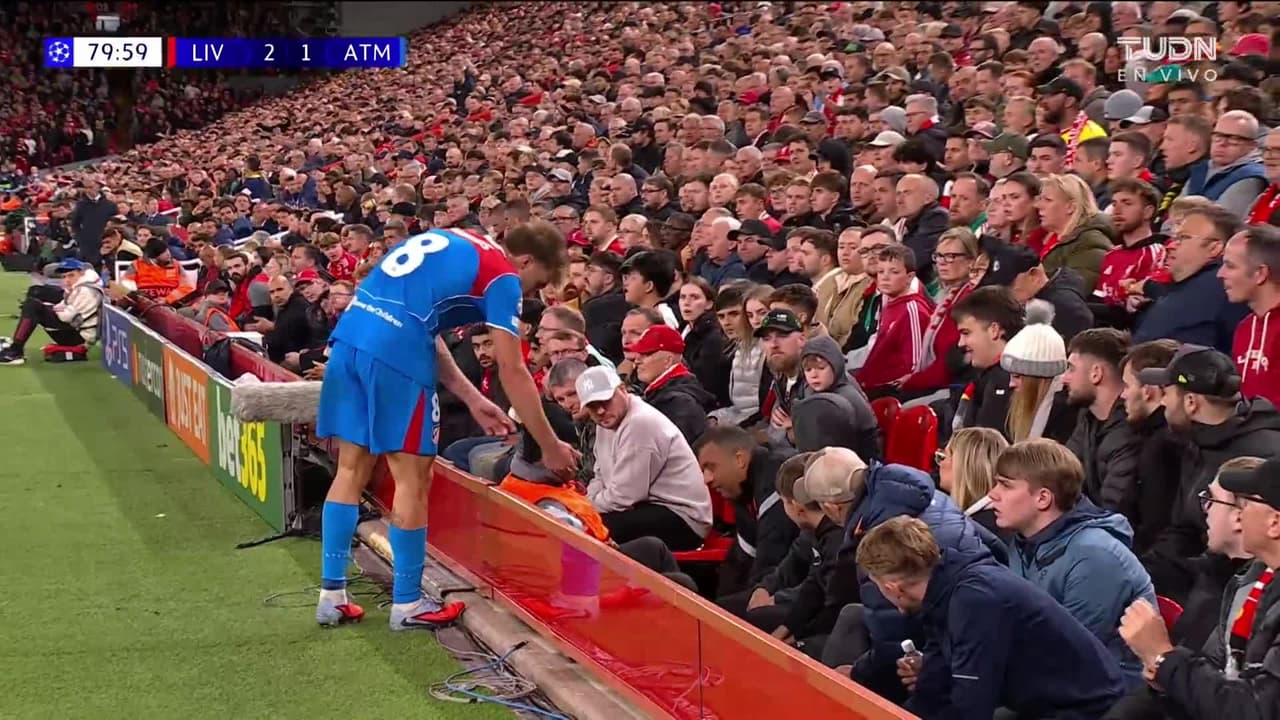 ¡GOL!  anota para Atlético de Madrid. Marcos Llorente