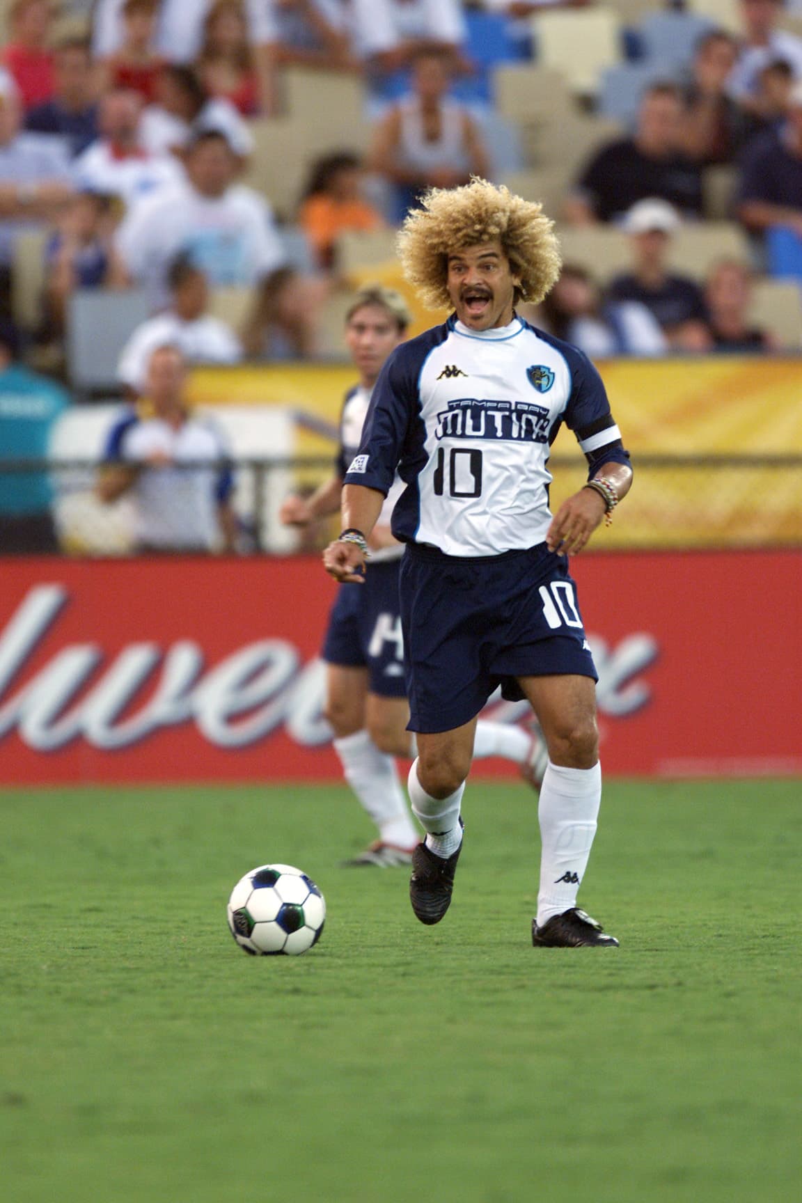 Carlos Alberto ‘El Pibe’ Valderrama fue uno de los jugadores con más talla que inauguraron la MLS en 1996. Tras hacer su nombre como el capitán de una de las mejores versiones de la selección Colombia, Valderrama se unió a Tampa Bay Mutiny.
