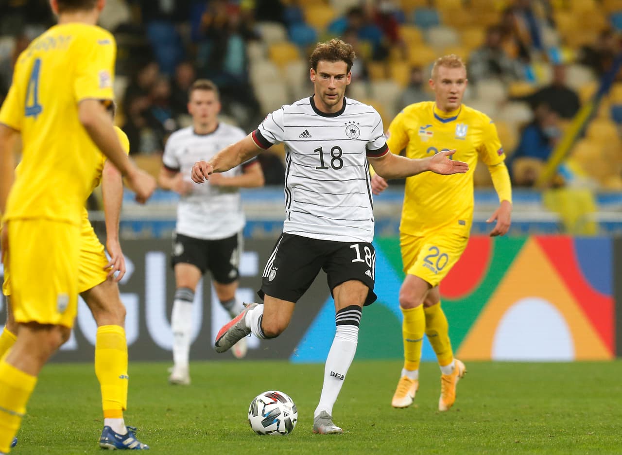 Ginter (20’) abrió el marcador, Goretzka (49’) creció la diferencia y Malinovskyi (76’) descontó de penal; Ucrania se medirá a España y Alemania a Suiza en la J4.