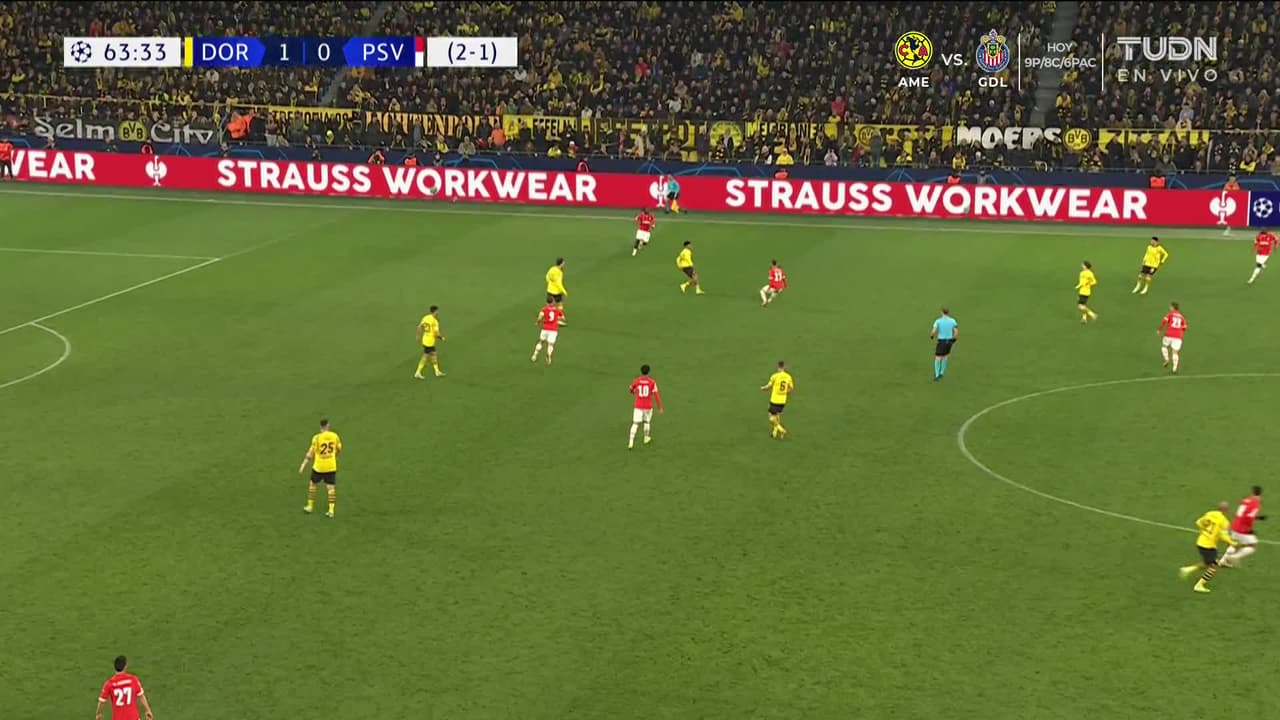 ¡TIRO ATAJADO! disparo por Niclas Füllkrug.