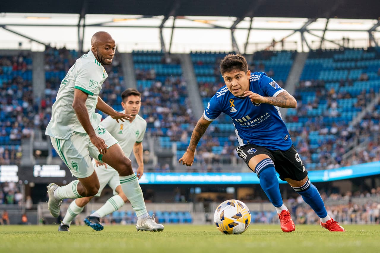 Y en el PayPal Park, San Jose Earthquakes y Colorado Rapids cerraron el programa de fútbol de MLS del fin de semana.
<br>
