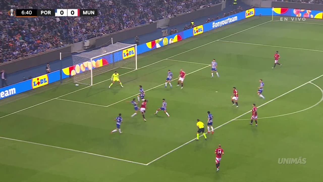 ¡Golazo del United! Rashford saca la magia y pone el 1-0