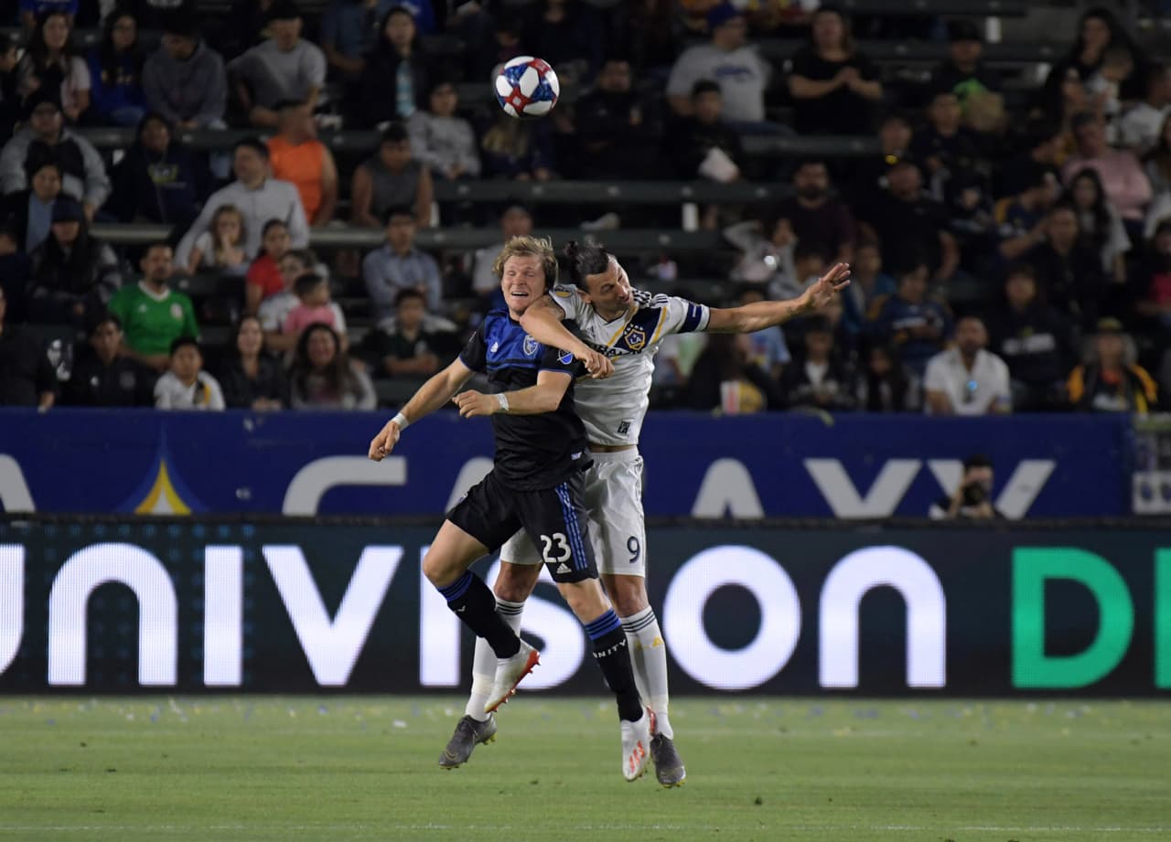 En el juego aéreo Zlatan Ibrahimovic no fue vencecor como usualmente ocurre en la MLS.