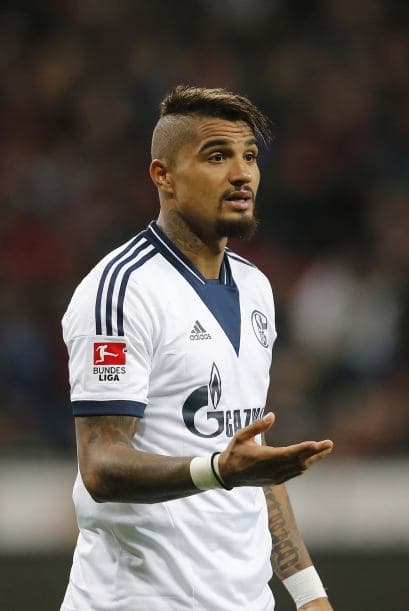 Kevin-Prince Boateng:El extravagante delantero de Ghana llama la atención por su peinado, sus tatuajes y la barba. Mira aquí los videos más chismosos.