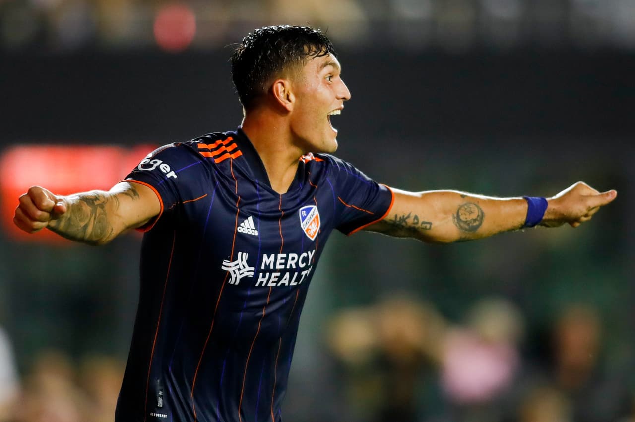 "Sería estúpido no mencionar el nombre de Brandon Vázquez en EE.UU."